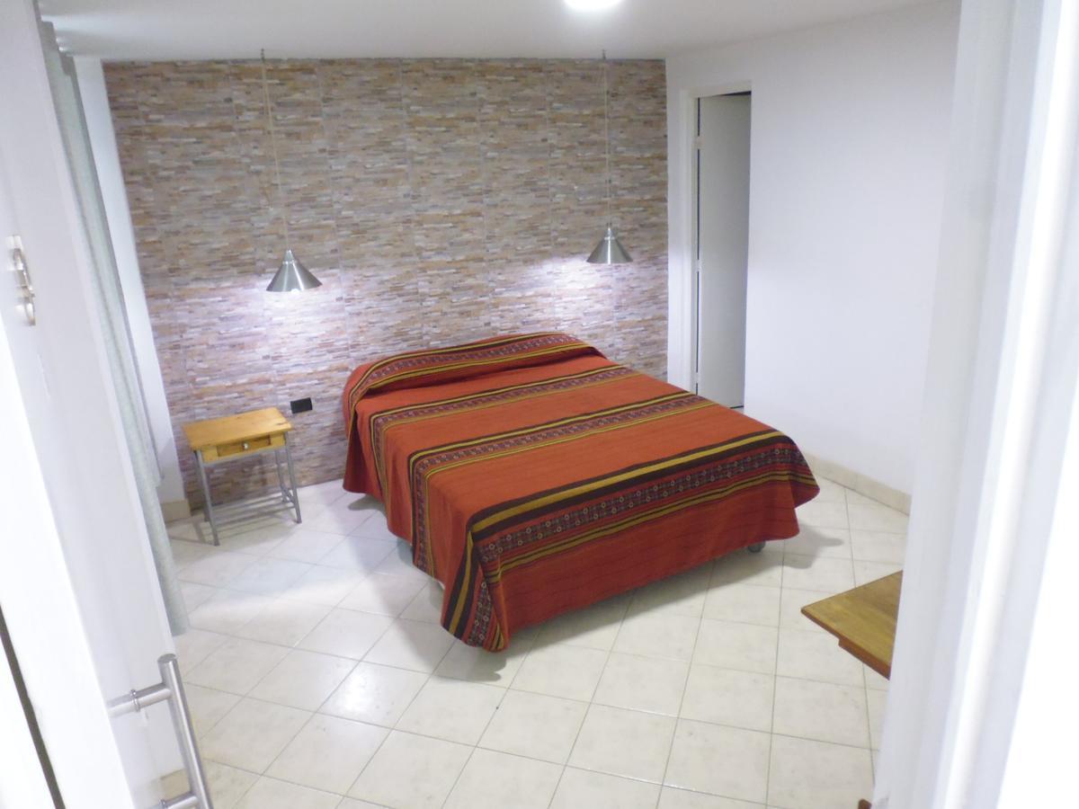 Hostal Fatima Huacho Eksteriør bilde